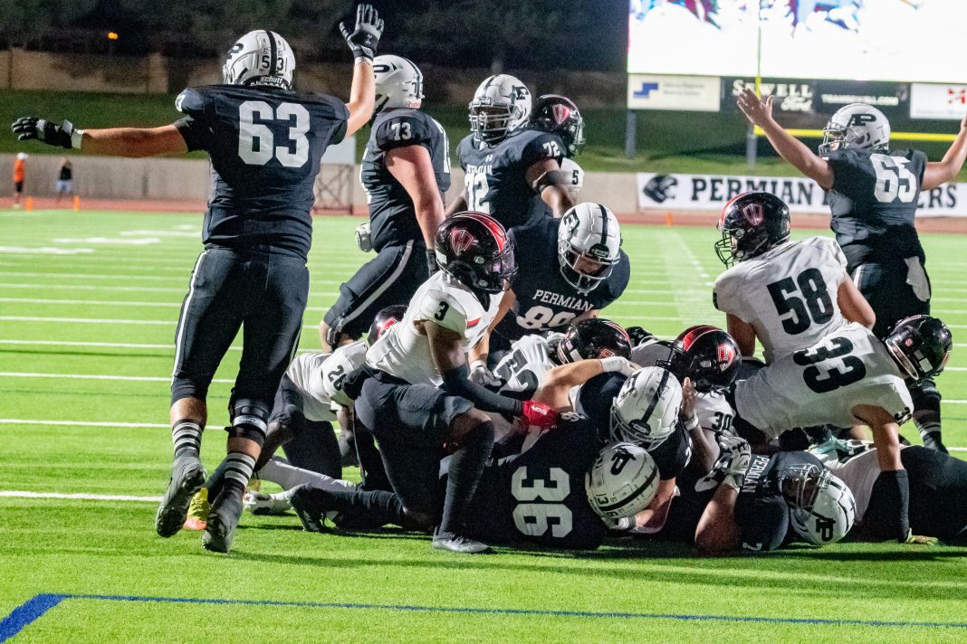 phs-vs-harker-hts-10-1068x712.jpg